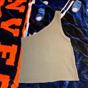 green ribbed one shoulder crop top